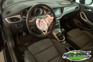 Opel Astra 1.4 Turbo Navi Airco Online Edition picture 18