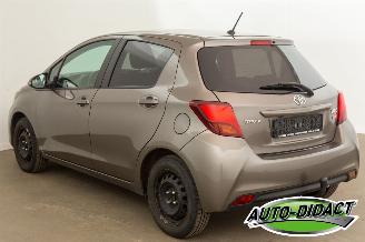 Toyota Yaris 1.3 VVT-i Airco Camera Active picture 3