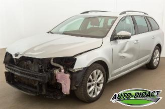 Avarii autoturisme Skoda Octavia 1.6 TDI Automaat Navi Clima Ambition 2018/8