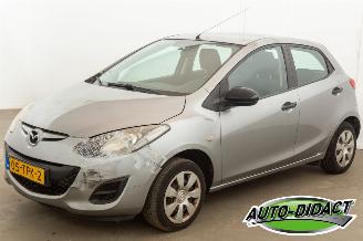 Coche accidentado Mazda 2 1.3 BIFUEL Cool 2012/3