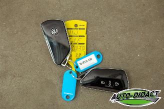 Volkswagen Golf 2.0 TDI 85kW Digi Dash Navi Life Business picture 23