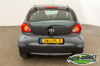 Toyota Aygo 1.0-12V Airco Comfort picture 32