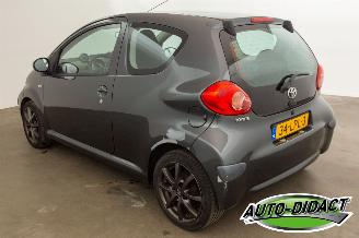 Toyota Aygo 1.0-12V Airco Comfort picture 3