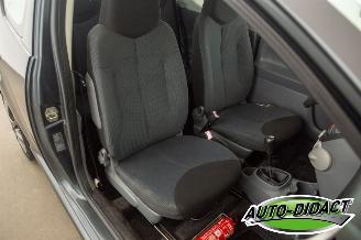 Toyota Aygo 1.0-12V Airco Comfort picture 16