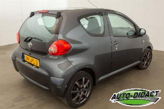 Toyota Aygo 1.0-12V Airco Comfort picture 4