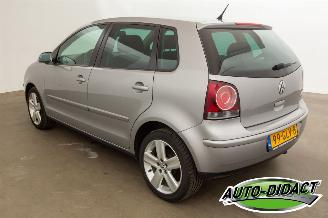 Volkswagen Polo 1.4-16V Airco Navi Comfortline picture 3