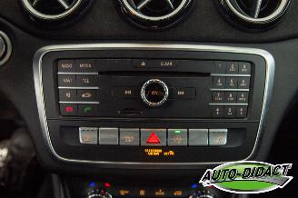 Mercedes Cla-klasse 200d Shooting Brake Automaat Navi Clima Camera picture 10