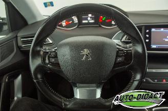 Peugeot 308 1.5 BlueHDi Navi Clima Blue Lease Executive picture 5