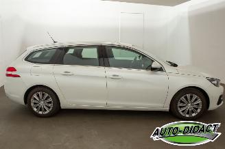 Peugeot 308 1.5 BlueHDi Navi Clima Blue Lease Executive picture 41