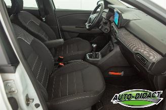 Dacia Sandero 1.0 TCe Airco Navi 90 Comfort picture 19