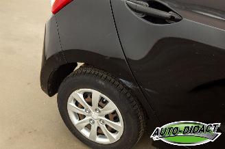 Hyundai I-10 1.0i i-Motion Clima Comfort picture 28