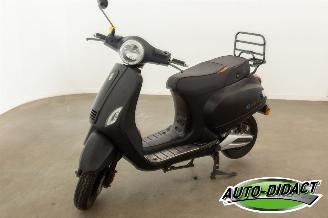 Schadeauto BTC  E-Felice 2021/6