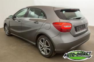 Mercedes A-klasse A180d Automaat Navi Camera Airco picture 3