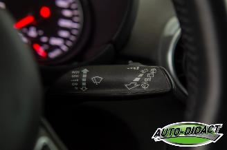 Audi A1 1.0 TFSI Airco picture 17