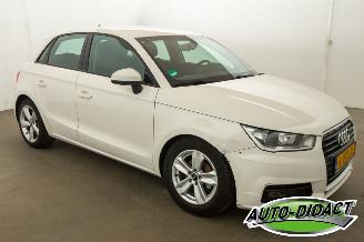 Audi A1 1.0 TFSI Airco picture 2