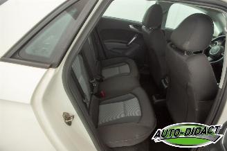 Audi A1 1.0 TFSI Airco picture 22