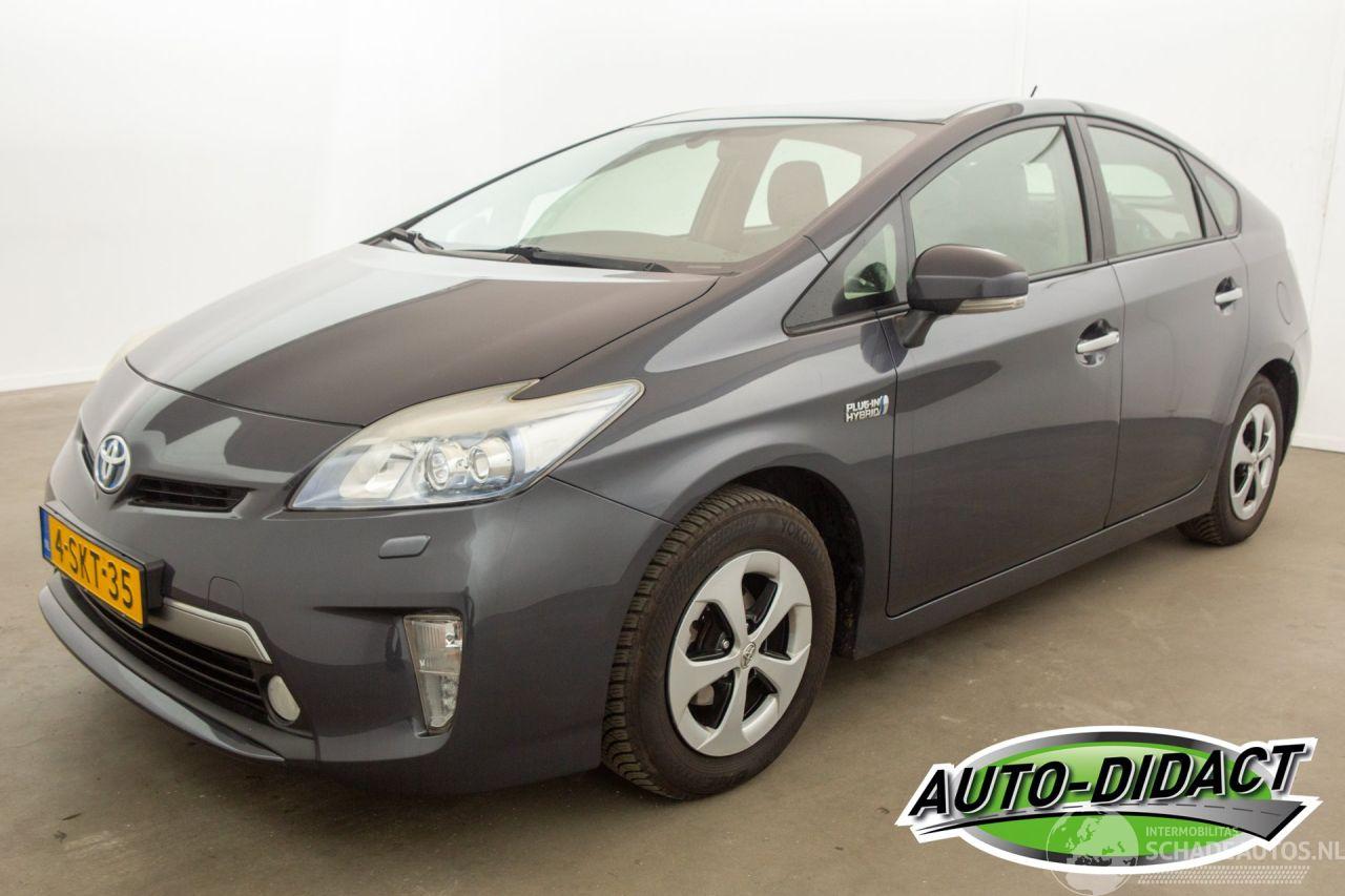 Toyota Prius 1.8 Plug-in Dynamic Business