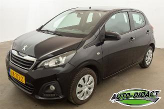 damaged passenger cars Peugeot 108 148.724 KM 1.0 e-VTi Active 2017/12