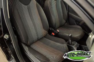 Peugeot 108 1.0 VTi Active Top picture 17