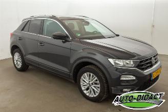 Volkswagen T-Roc 1.0 TSI Digi Dash Navi Camera Clima Style Business picture 2