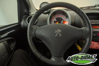 Peugeot 107 1.0 Airco Active picture 5