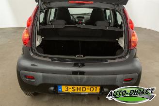 Peugeot 107 1.0 Airco Active picture 31
