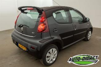 Peugeot 107 1.0 Airco Active picture 4