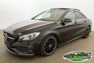 krockskadad bil auto Mercedes Cla-klasse 180 Pano Navi Camera Clima 2019/3
