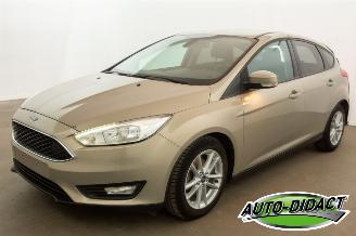 Auto incidentate Ford Focus 1.5 TDCi 77.730 km Carpas Navi Airco Trend 2016/7