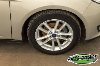 Ford Focus 1.5 TDCi 77.730 km Carpas Navi Airco Trend picture 35