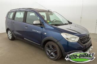 Dacia Lodgy Stepway 1.5 dCi 7p. Navi Camera Airco Explorer picture 2