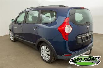 Dacia Lodgy Stepway 1.5 dCi 7p. Navi Camera Airco Explorer picture 3