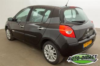 Renault Clio 1.2-16V Airco Special Rip Curl picture 3