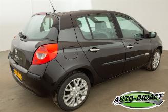 Renault Clio 1.2-16V Airco Special Rip Curl picture 4