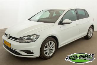 damaged passenger cars Volkswagen Golf 1.0 TSI Navi Camera Clima Comfortline 2018/6