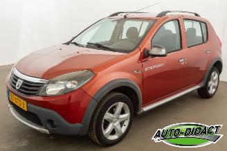 skadebil auto Dacia Sandero Stepway 1.6 Airco 2010/3