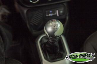 Jeep Renegade 1.4 MultiAir Pano Navi Clima Freedom picture 12