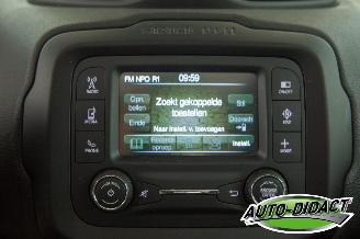Jeep Renegade 1.4 MultiAir Pano Navi Clima Freedom picture 8