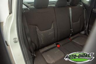 Jeep Renegade 1.4 MultiAir Pano Navi Clima Freedom picture 22