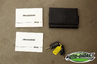 Jeep Renegade 1.4 MultiAir Pano Navi Clima Freedom picture 28