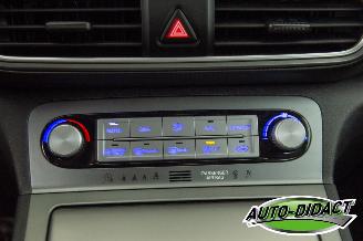 Hyundai Kona 64 kWh SOH 100% EV Comfort Camera Clima picture 10