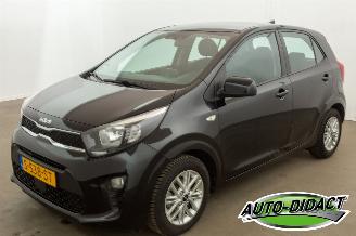 skadebil auto Kia Picanto 1.0 DPi Airco Camera 70.066 km NAP DynamicLine 2023/4