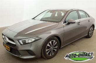 krockskadad bil auto Mercedes A-klasse 200d Automaat Navi Clima Camera Business Line 2022/12