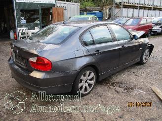 BMW 3-serie 3 serie (E90) Sedan 320i 16V (N46-B20B) [110kW]  (12-2004/08-2007) picture 3