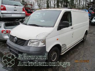 Uttjänta bilar auto Volkswagen Transporter Transporter T5 Van 2.5 TDi (BNZ) [96kW]  (04-2003/11-2009) 2006/2