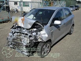 Démontage voiture Kia Picanto Picanto (TA) Hatchback 1.2 16V (G4LA5) [63kW]  (09-2011/06-2017) 2015
