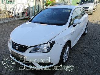Vrakbiler auto Seat Ibiza Ibiza IV (6J5) Hatchback 5-drs 1.4 16V (CGGB) [63kW]  (03-2008/05-2015=
) 2014/9