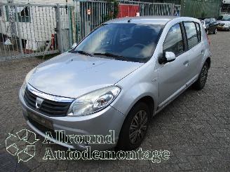Auto da rottamare Dacia Sandero Sandero I (BS) Hatchback 1.6 (K7M-710) [64kW]  (06-2008/12-2012) 2008