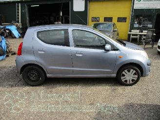 Nissan Pixo Pixo (D31S) Hatchback 1.0 12V (K10B(Euro 5)) [50kW]  (03-2009/10-2013)= picture 7