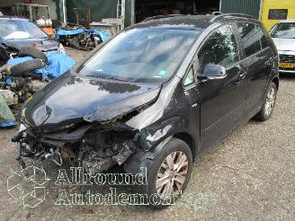Auto da rottamare Volkswagen Golf Golf Plus (5M1/1KP) MPV 1.2 TSI (CBZA) [63kW]  (05-2010/12-2013) 2013